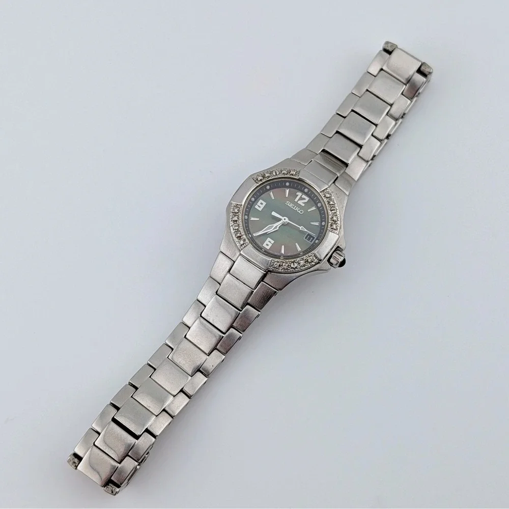Seiko Coutura 7N82-0BF0 Diamond Bezel MOP Sapphire Women's Watch 28mm 7